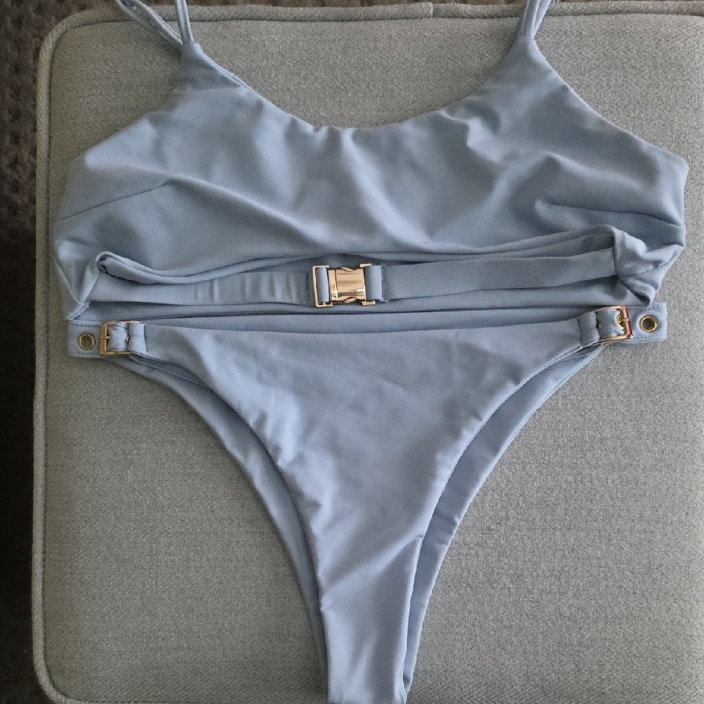 Siempre Golden Leo Set